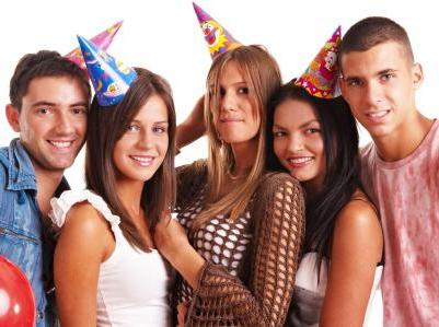 Soutěže pro dospělé k narozeninám: jak udělat dovolenou nezapomenutelnou a zábavnou?