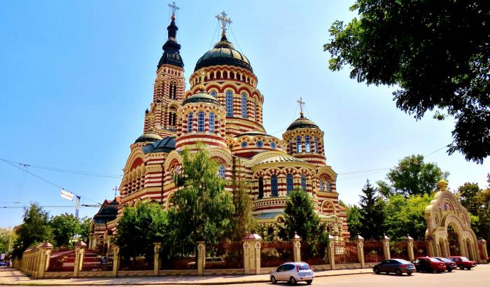 Historie katedrály zvěstování (Charkov). Služba v Annunciation katedrále. Plán