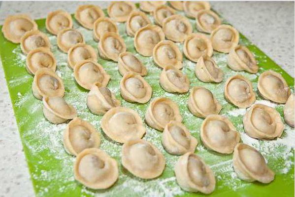 Pike pelmeni: rysy a recept