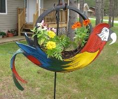 Řemesla z pneumatik s vlastními rukama: hrnce-papoušek