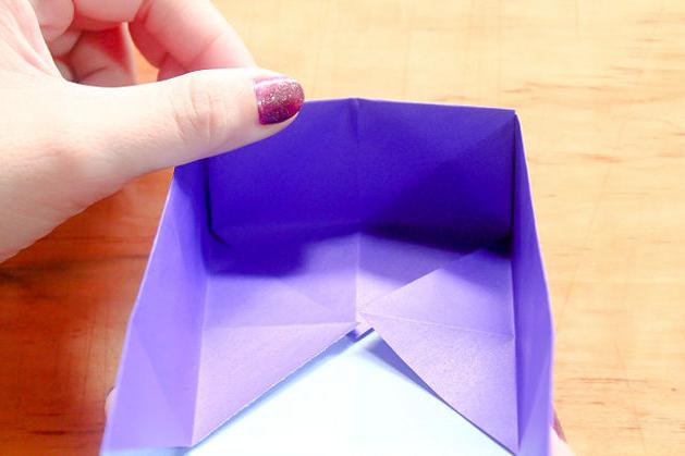 jak vyrobit dárkovou krabici z lepenky