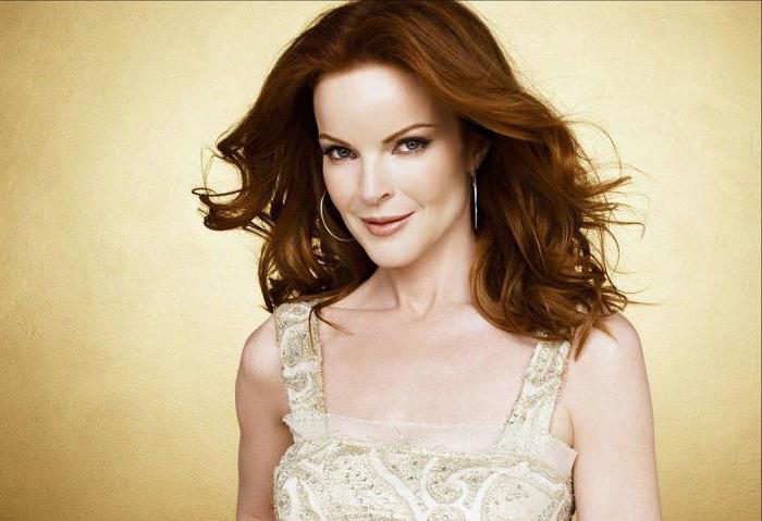 zoufalé hospodyně marcia cross 