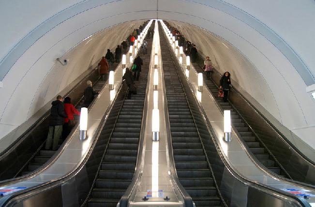Nejhlubší stanice metra v Petrohradě, schéma metra, historie stavby