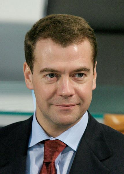 Kolik je Medveděv a v jakém roce se narodil?