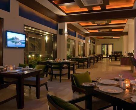 Hotel Nagoa Grande Resort & Spa 4 * (Severní Goa, Indie): popis a fotky