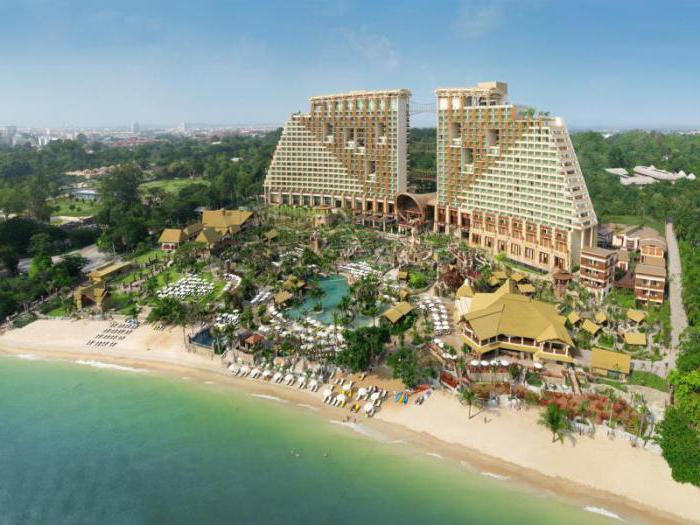 pattaya centara grand mirage plážový resort 