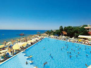 Pětihvězdičkový klubový hotel "Majestic Club Beach" (Kemer, Turecko): popis, počet pokojů a infrastruktura