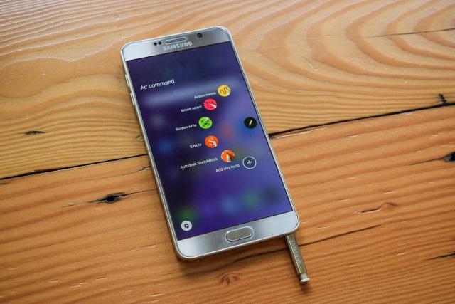 Smartphone Samsung Galaxy Poznámka 5: recenze, specifikace, recenze