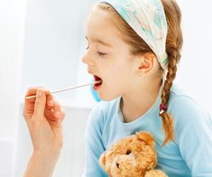 Jak léčit dítě suchým kašlem